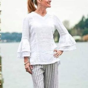 Crown linin Top women’s new with tags